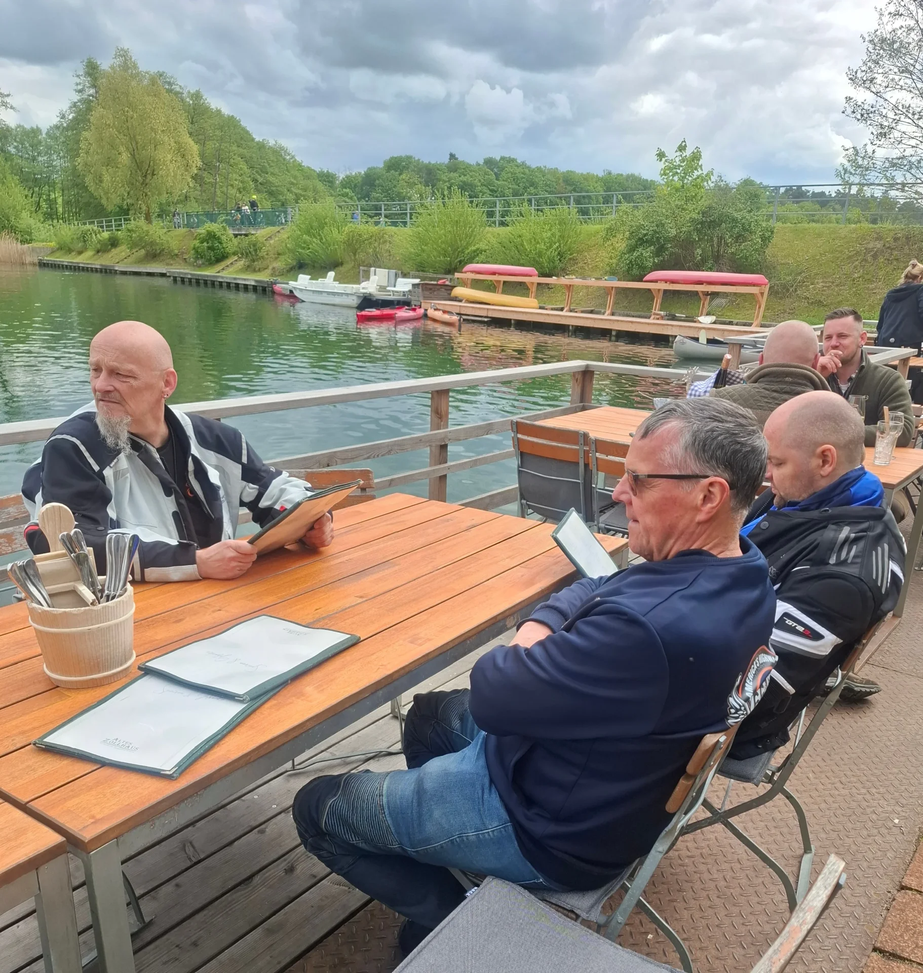 Kaffeepause am See in Feldberg