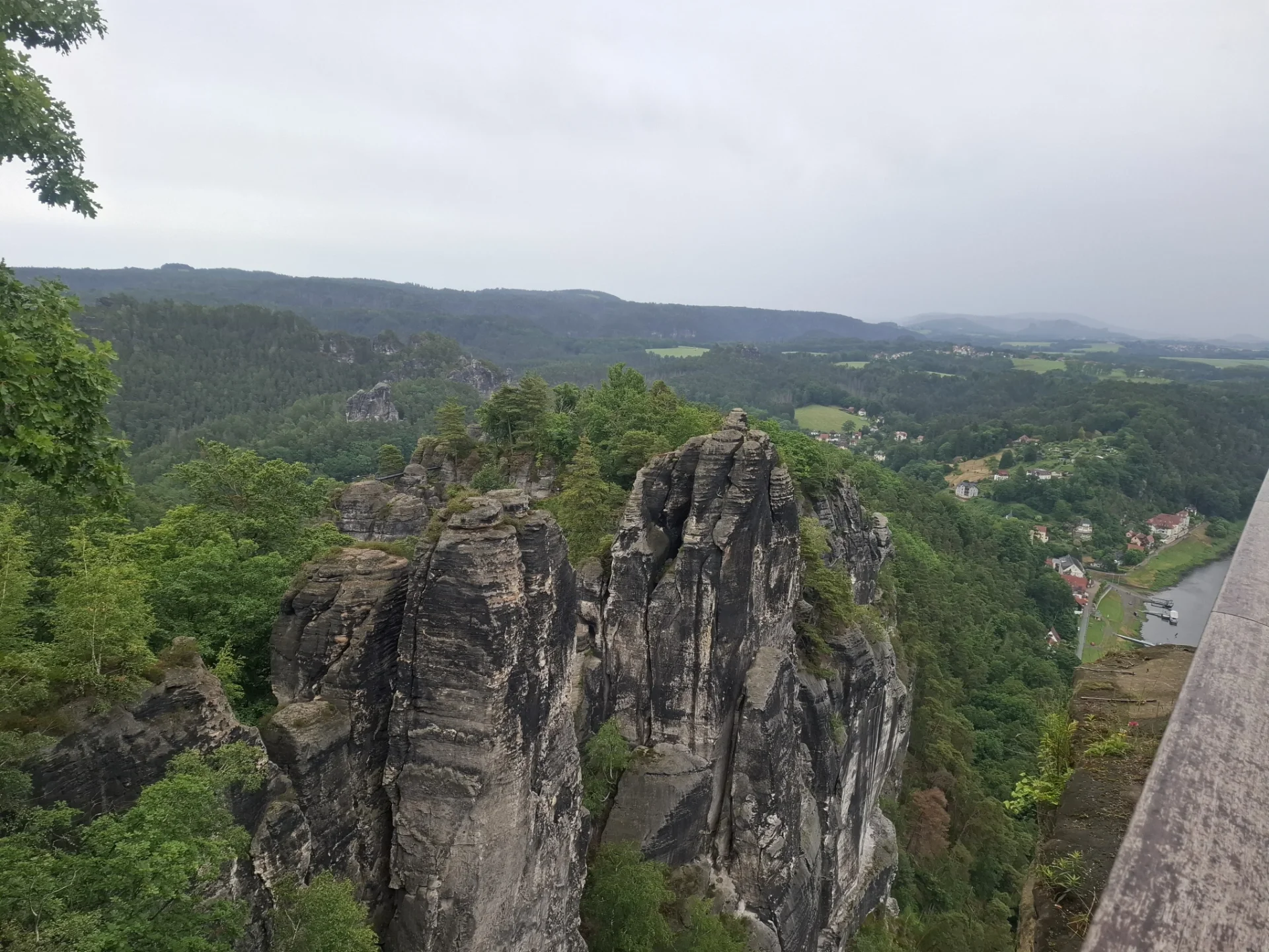 Felsformationen der Bastei in der Sächsischen Schweiz